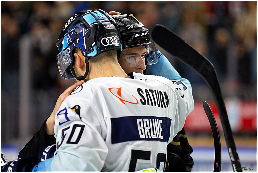 PENNY DEL;  Kölner Haie - ERC Ingolstadt; Köln, 25.11.2022